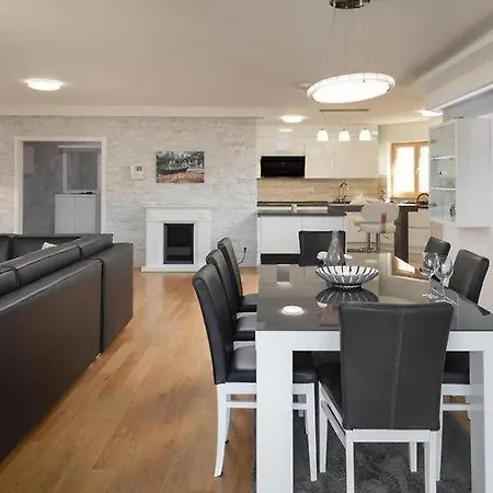 Apartman Elizabetta *