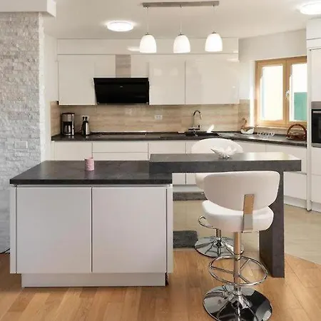 Apartman Elizabetta * Makarska